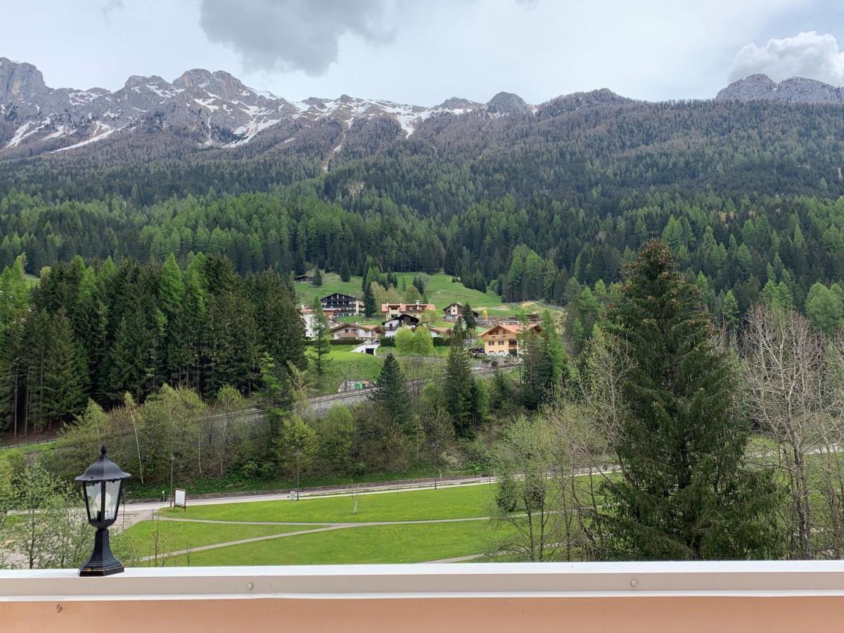 Hotel Miravalle Soraga Exteriör bild
